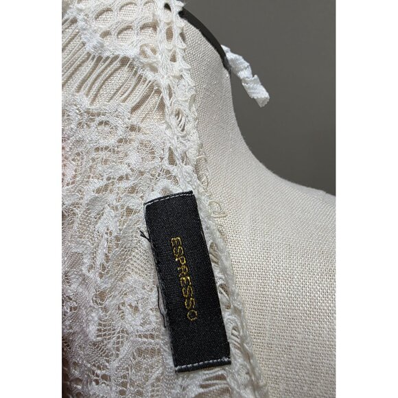 White Crochet Lace Sleeveless Vest With Fringe Hem By Espresso - Picture 4 of 5